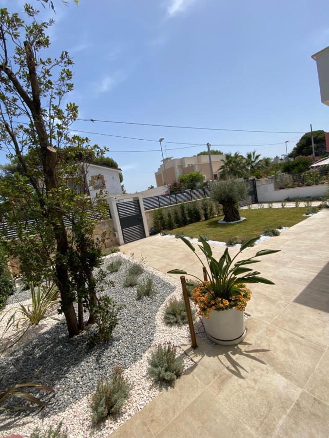 Villa Palladino Rooms Giovinazzo Bagian luar foto